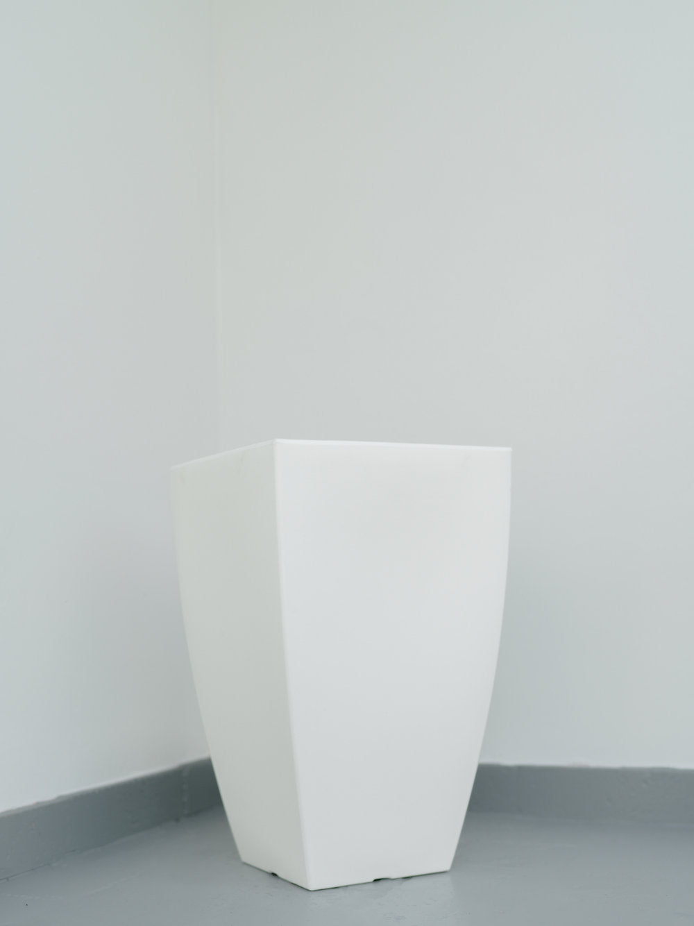 Contemporary European Planter / Pot in High Quality PVC in White, LARGE